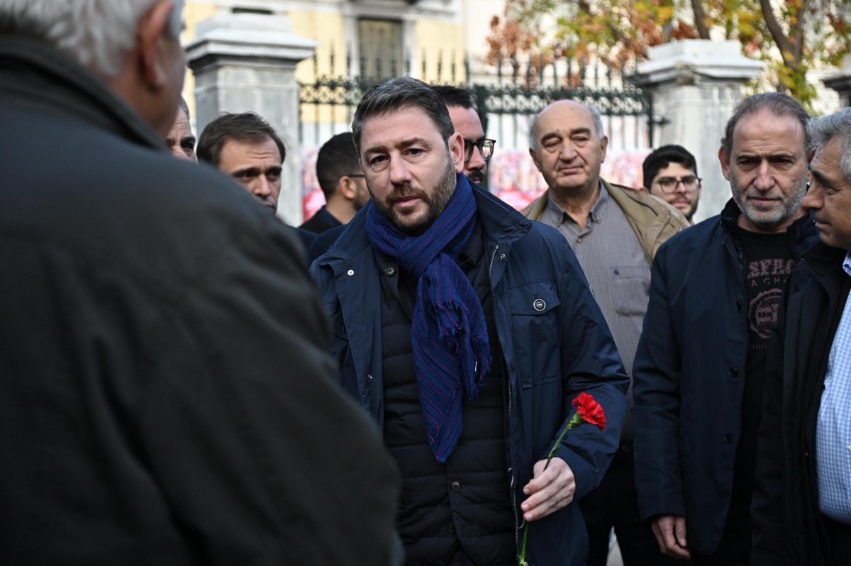 Ανδρουλάκης: Το Πολυτεχνείο είναι εθνικό ορόσημο αγώνων