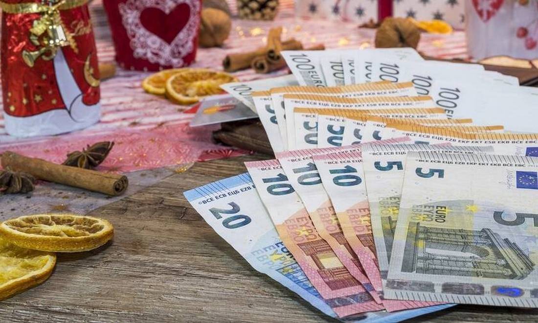 Πώς αμείβονται οι αργίες Χριστουγέννων και Πρωτοχρονιάς