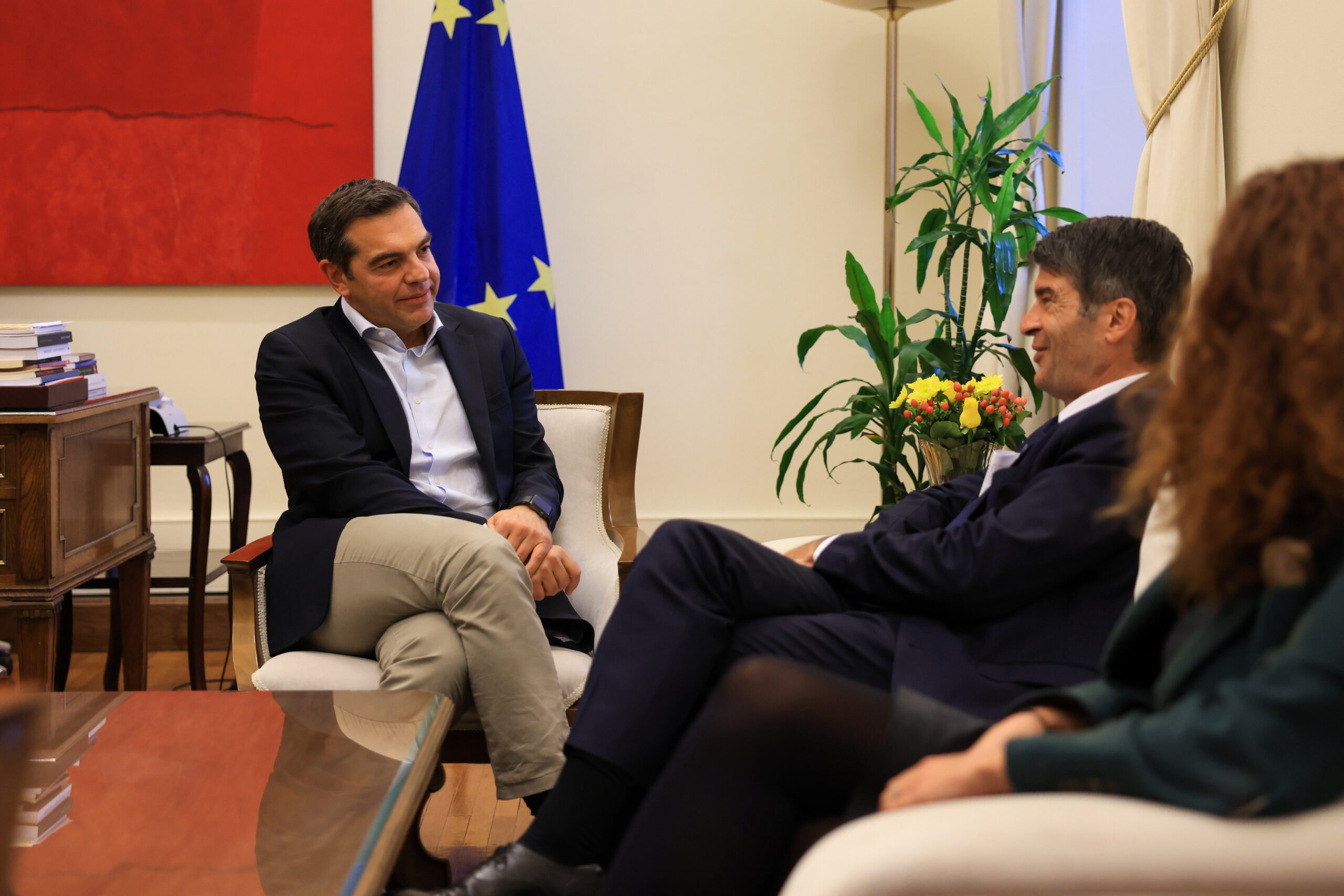 Ο Αλέξης Τσίπρας συνάντηθηκε με τον Πρέσβη της Γαλλίας στην Ελλάδα (ΦΩΤΟ)
