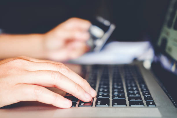 Γονείς προσέλαβαν gamer για να κερδίσει τα παιδιά τους σε video games