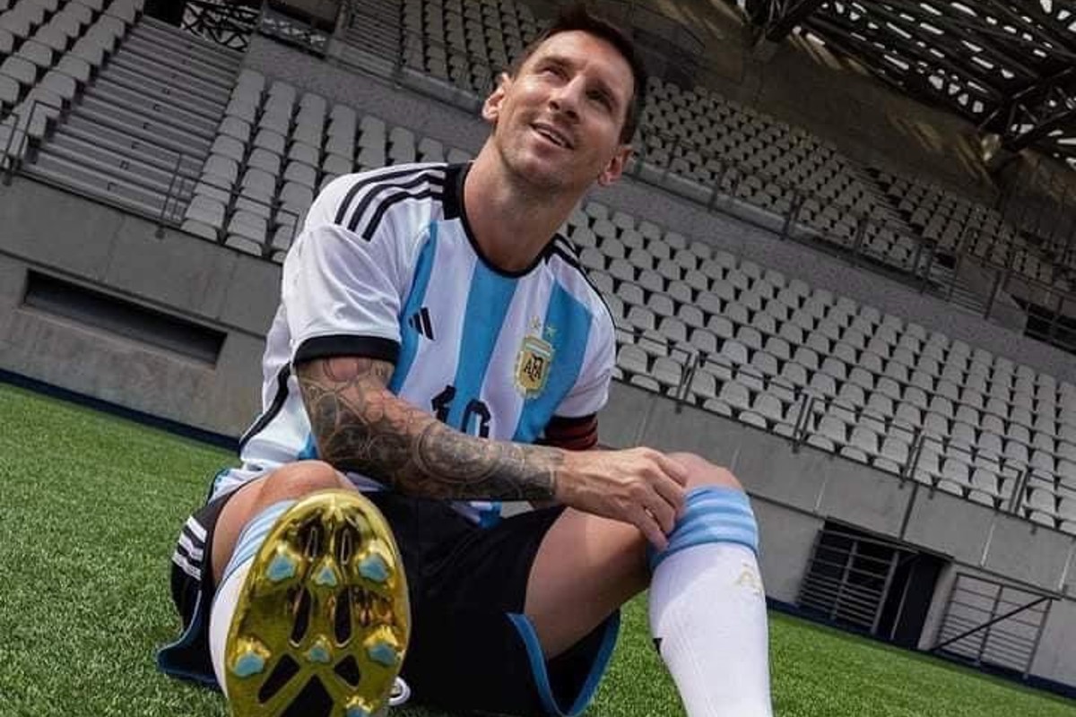 Μουντιάλ 2022: Το χρυσό παπούτσι του Λιονέλ Μέσι (ΦΩΤΟ)