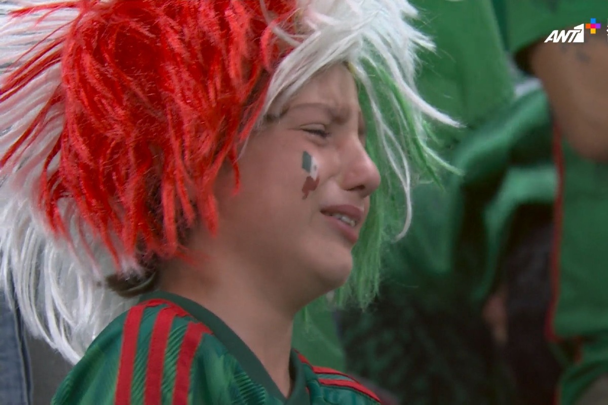 Μουντιάλ 2022: Στο ένα γήπεδο πανηγύριζαν οι Πολωνοί, στο άλλο έκλαιγαν οι Μεξικανοί! (VIDEO)