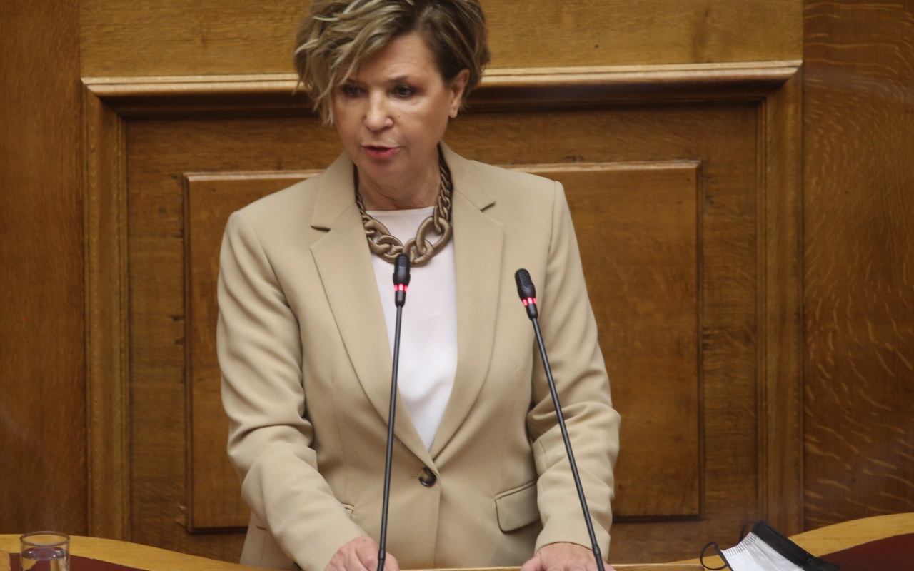 Γεροβασίλη: «Πλήγμα για το Πανεπιστήμιο η Ελάχιστη Βάση Εισαγωγής»