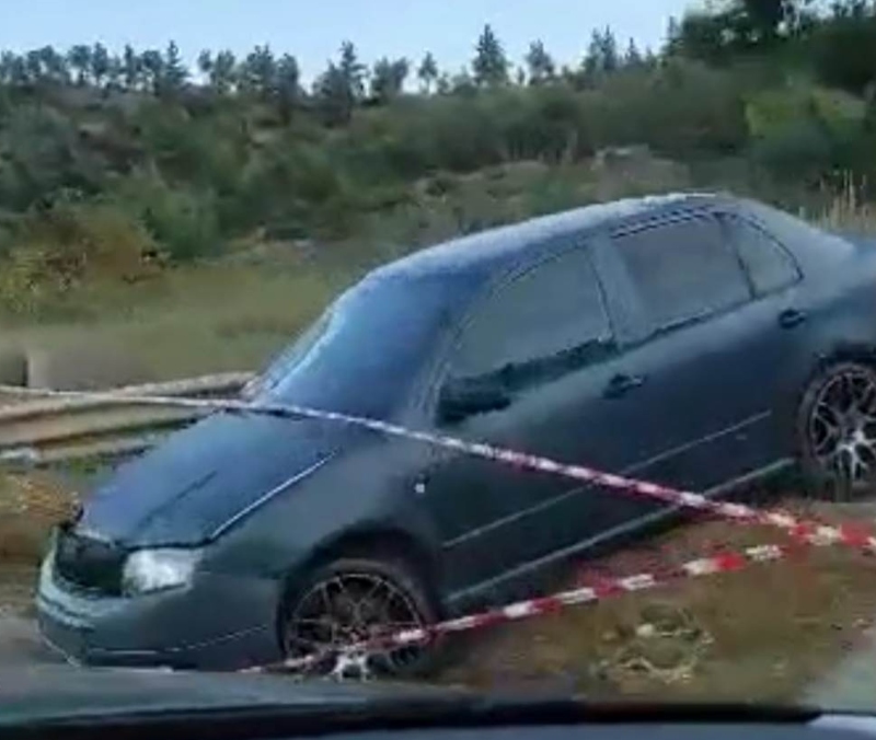 Θεσσαλονίκη: ΙΧ «κολλημένο» σε πλαγιά – «Φρακαρισμένη» η Περιφερειακή (VIDEO)