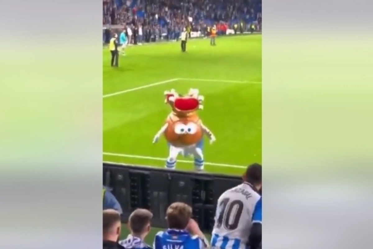 Ρεαλ Σοσιεδάδ: Η μασκότ της τρολάρει τον διάσημο πανηγυρισμό του Ρονάλντο (ΒΙΝΤΕΟ)