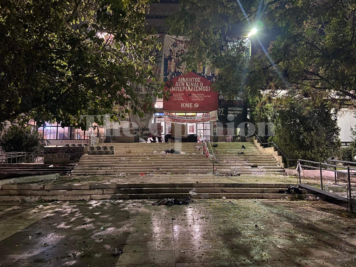 Σπασμένα και βανδαλισμένα – Η εικόνα του ΑΠΘ μετά τα επεισόδια (ΦΩΤΟ)