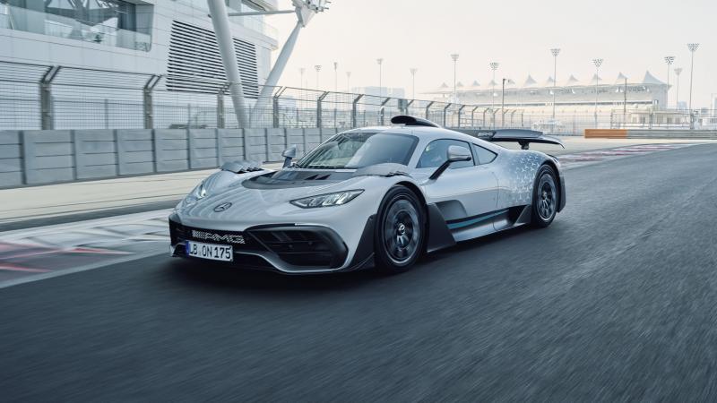 Η εντυπωσιακή Mercedes-AMG One των 1.063 ίππων εν δράσει (Video)
