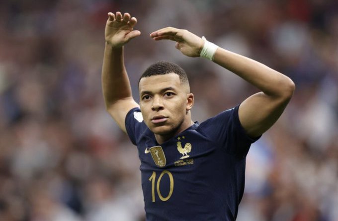 Διέρρευσε το βίντεο με την ηγετική ομιλία του Κιλιάν Μπαπέ στο ημίχρονο του τελικού (BINTEO)