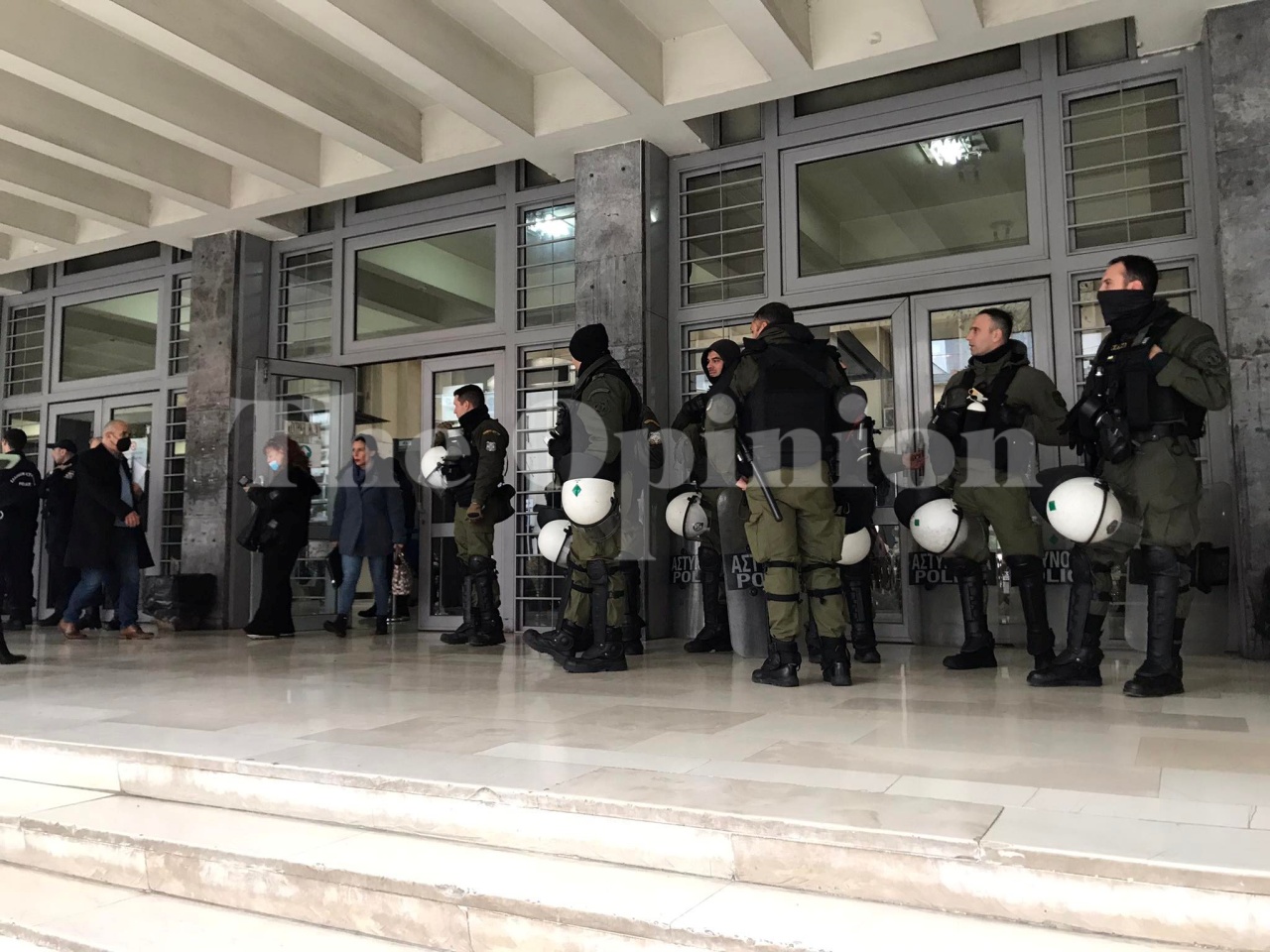 Δίωξη για απόπειρα ανθρωποκτονίας με ενδεχόμενο δόλο στον αστυνομικό που πυροβόλησε τον 16χρονο (ΦΩΤΟ+VIDEO)