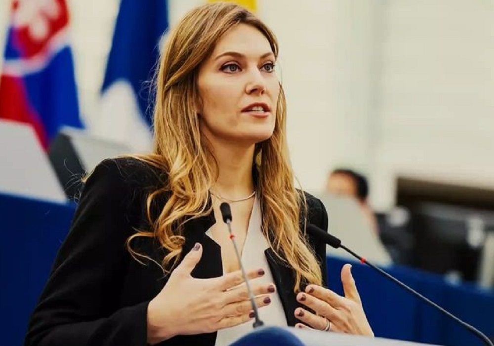 Καϊλή: Χωρίς κανένα δακτυλικό αποτύπωμά της στις αυτοσχέδιες δεσμίδες με χρήματα