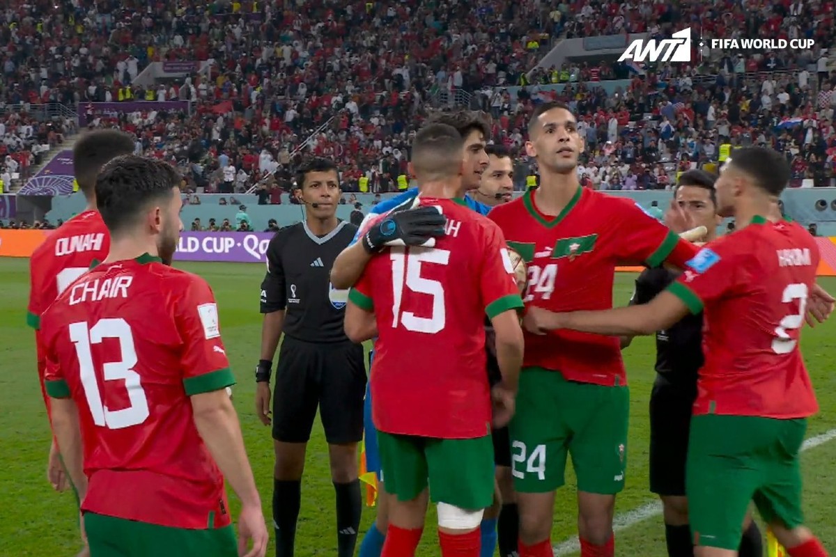 Μουντιάλ 2022 – Μαρόκο: Ο Χακίμι διαμαρτυρήθηκε έντονα στον διαιτητή και πρόσβαλε τον Ινφαντίνο (VIDEO)