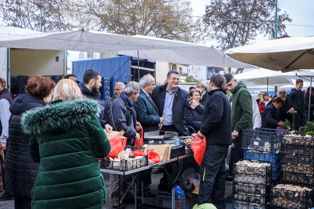 Aπ. Τζιτζικώστας: Στη λαϊκή της Κατερίνης ο Περιφερειάρχης – Αυλαία για τον «Πάγκο της Αλληλεγγύης»