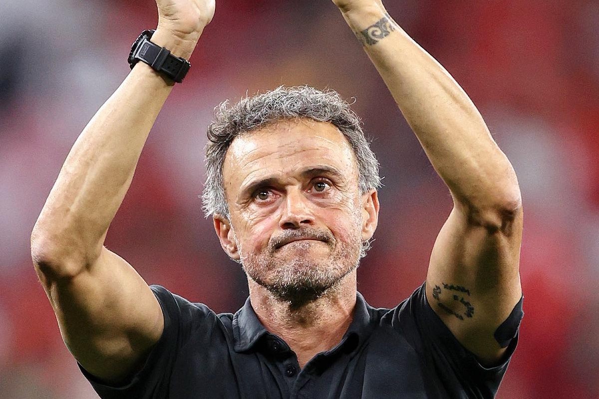 Βόμβα της Marca: «Ο Λουίς Ενρίκε σκέφτεται να φύγει από την Παρί έναν μήνα μετά την πρόσληψή του»