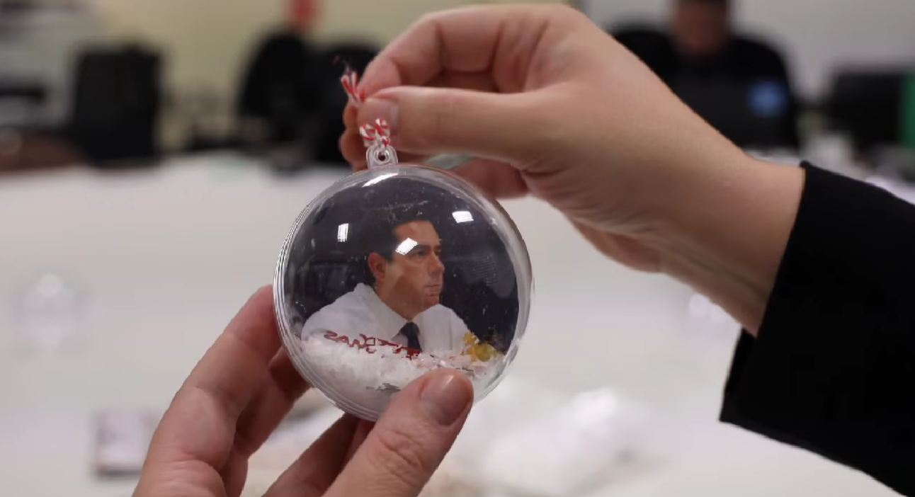 Σάλος με τις «μπάλες Μηταράκη» – Τα χειρότερα σχόλια στην σελίδα του Υπουργείου Μετανάστευσης και Ασύλου