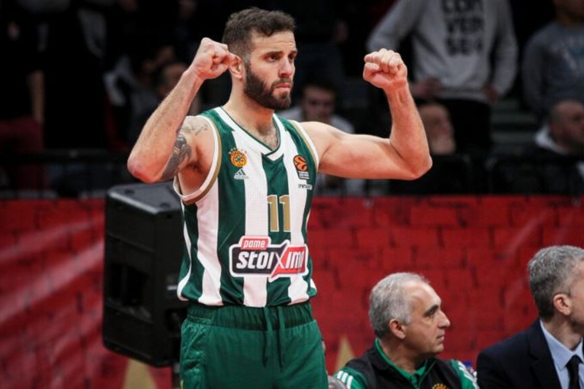 Μεγαλείο από Νίκο Παππά: Δωρίζει όλο του το συμβόλαιο στις καθαρίστριες του ΟΑΚΑ!