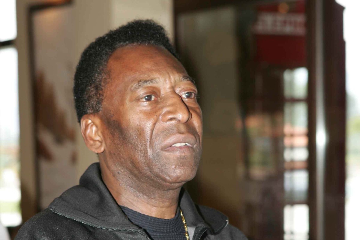 H FIFA ζητά να ονομαστεί ένα γήπεδο σε κάθε χώρα με το όνομα του Πελέ