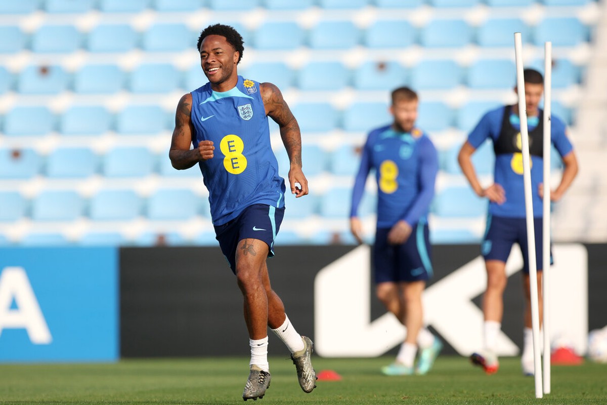 Μουντιάλ 2022: Επιστρέφει στο Κατάρ ο Στέρλινγκ και προλαβαίνει τον προημιτελικό με την Γαλλία