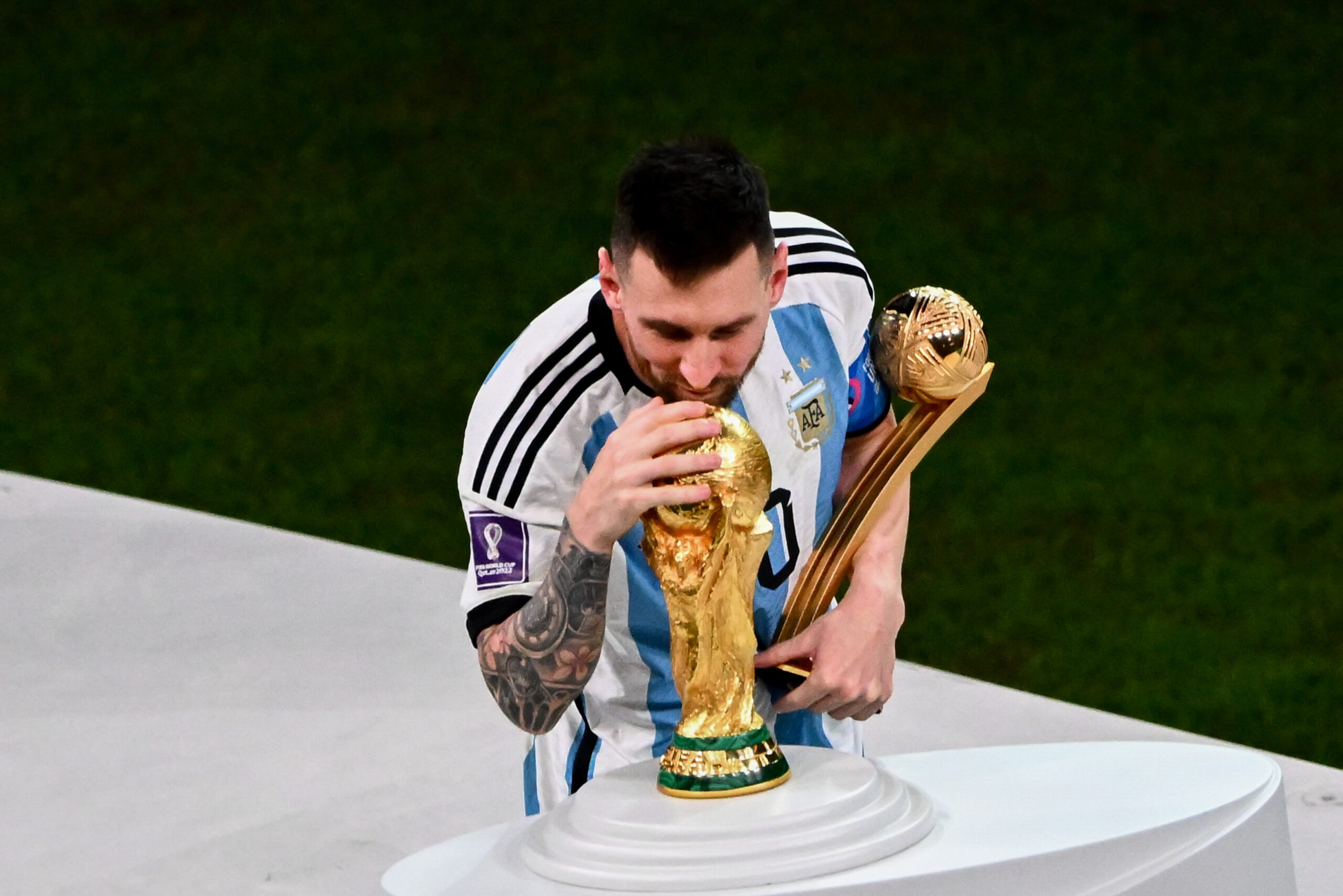 Λιονέλ Μέσι: «Ένας χρόνος από την πιο όμορφη τρέλα της καριέρας μου» (ΦΩΤΟ)