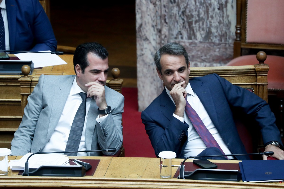 Προεκλογική ανησυχία λόγω πανδημίας και ελλείψεων στα φάρμακα