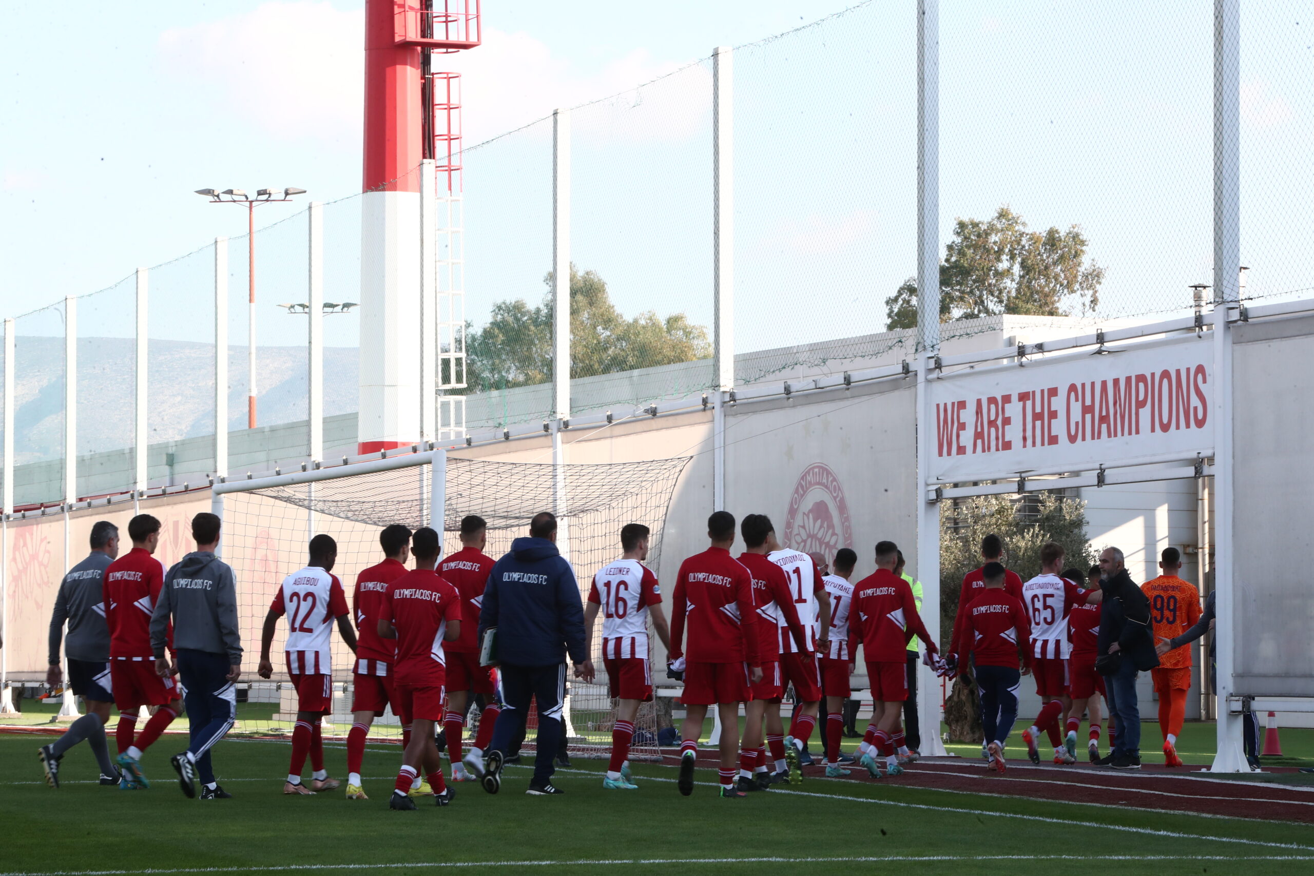 Super League 2: Αναβλήθηκε το ματς της ΑΕΚ Β – Η νέα αποχώρηση του Ολυμπιακού