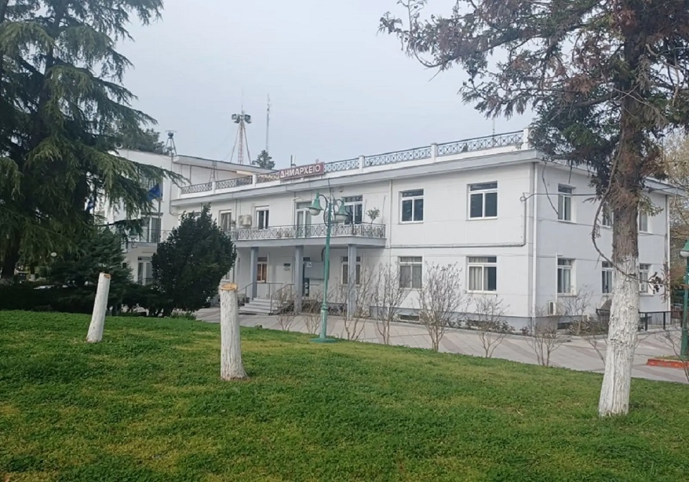 Αναγνωστόπουλος: Κίνδυνος απομόνωσης για την τοπική κοινωνία – Ο Δήμος Χαλκηδόνος αντιδρά στο κλείσιμο των ΕΛΤΑ