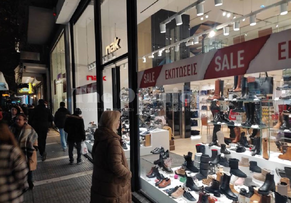 Θεσσαλονίκη: Υποτονική η πρώτη εβδομάδα των εκπτώσεων (ΦΩΤΟ)