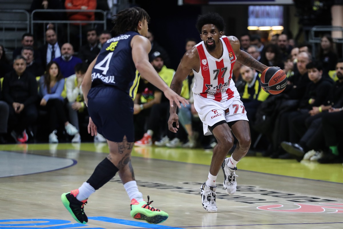 Φενέρμπαχτσε – Ολυμπιακός 73-93 : Νέα μεγάλη νίκη και παραμονή στην κορυφή