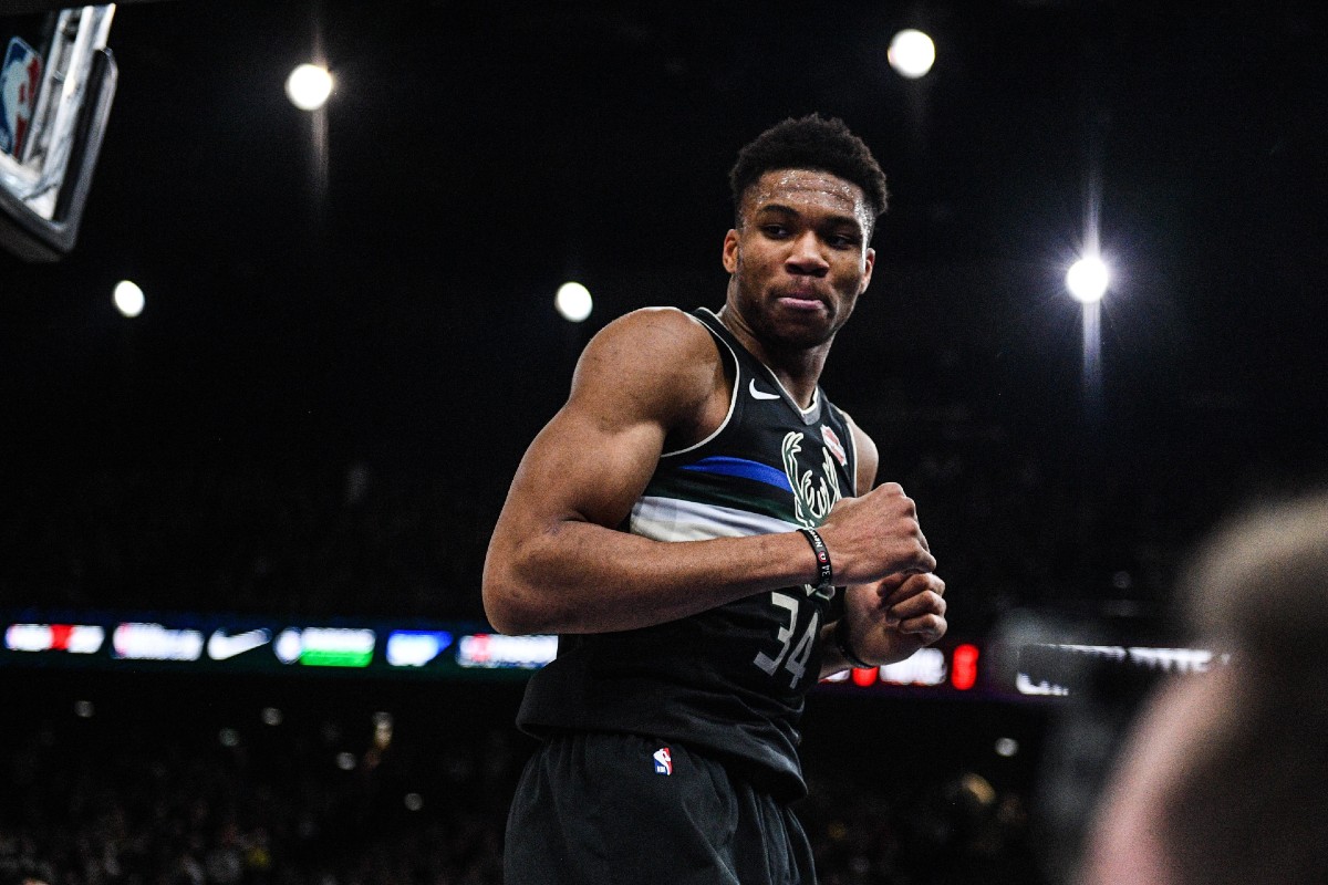 Αντετοκούνμπο,