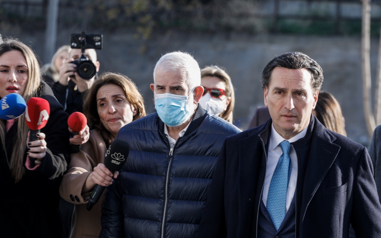 Δίκη Π. Φιλιππίδη: «Όπως μπορώ να σε φτιάξω, μπορώ να σε καταστρέψω»- Η κατάθεση 42χρονης ηθοποιού για την απόπειρα βιασμού της