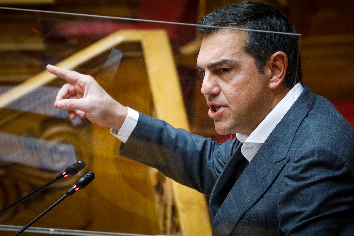 Πρόταση δυσπιστίας από Τσίπρα – «Ένοχος και εγκέφαλος του παρακράτους ο Μητσοτάκης» (VIDEO)