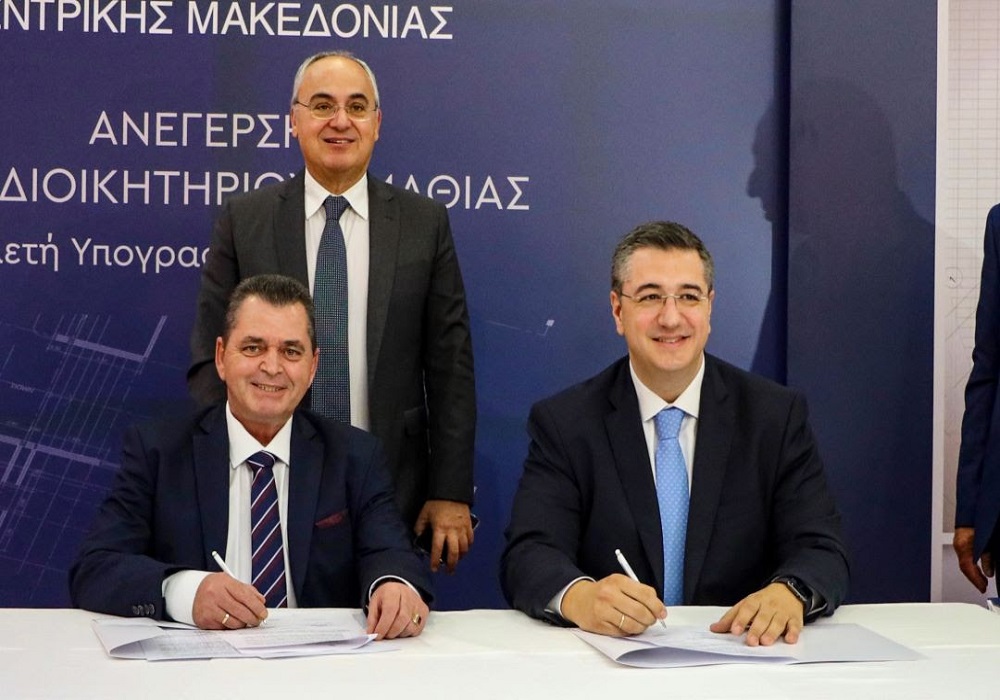 Βέροια: Υπεγράφη από τον Τζιτζικώστα η σύμβαση για το νέο Διοικητήριο Ημαθίας (VIDEO)