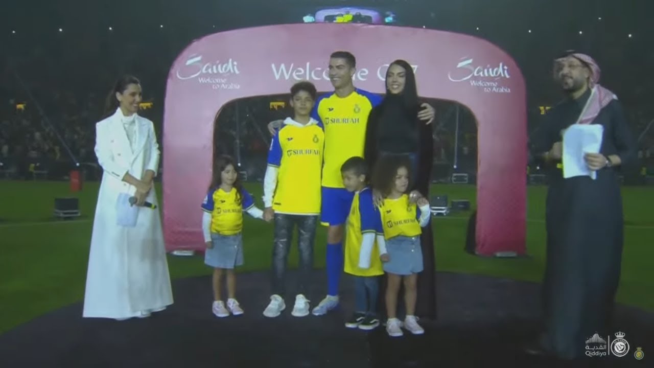 Η παρουσίαση του Κριστιάνο Ρονάλντο στην Αλ Νασρ: «Η δουλειά μου στην Ευρώπη τελείωσε» (VIDEO)