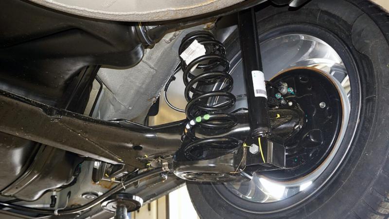 Πότε πρέπει να αλλάξετε αμορτισέρ στο αυτοκίνητο – Πώς θα το καταλάβετε