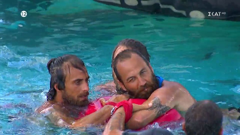 Survivor: Κόντεψε να πνίγει ο Κώστας Αναγνωστόπουλος – Έτρεξαν να τον βοηθήσουν (Video)