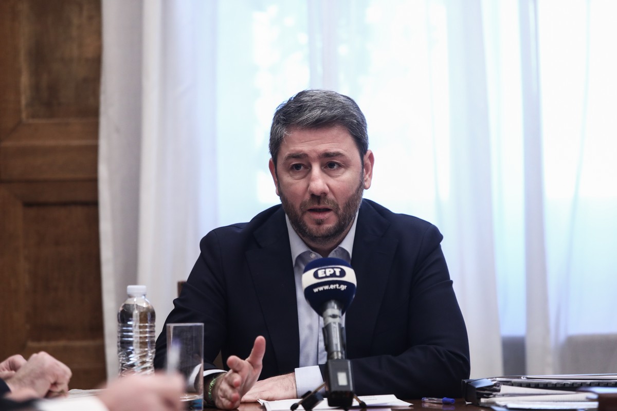 Ανδρουλάκης,