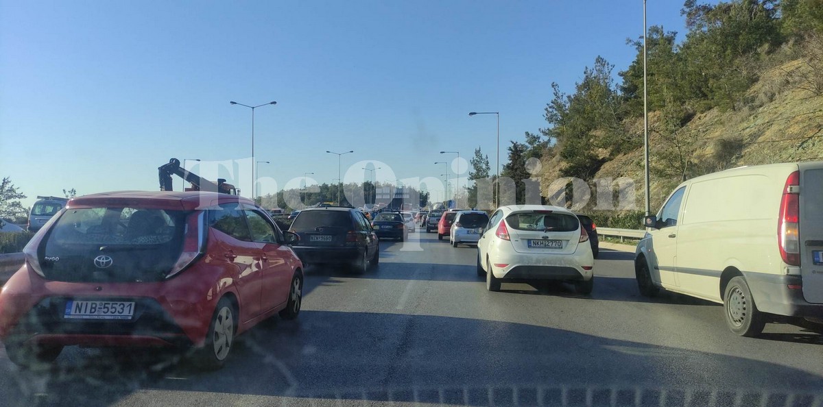 «Έμφραγμα» στον Περιφερειακό μετά από τροχαίο