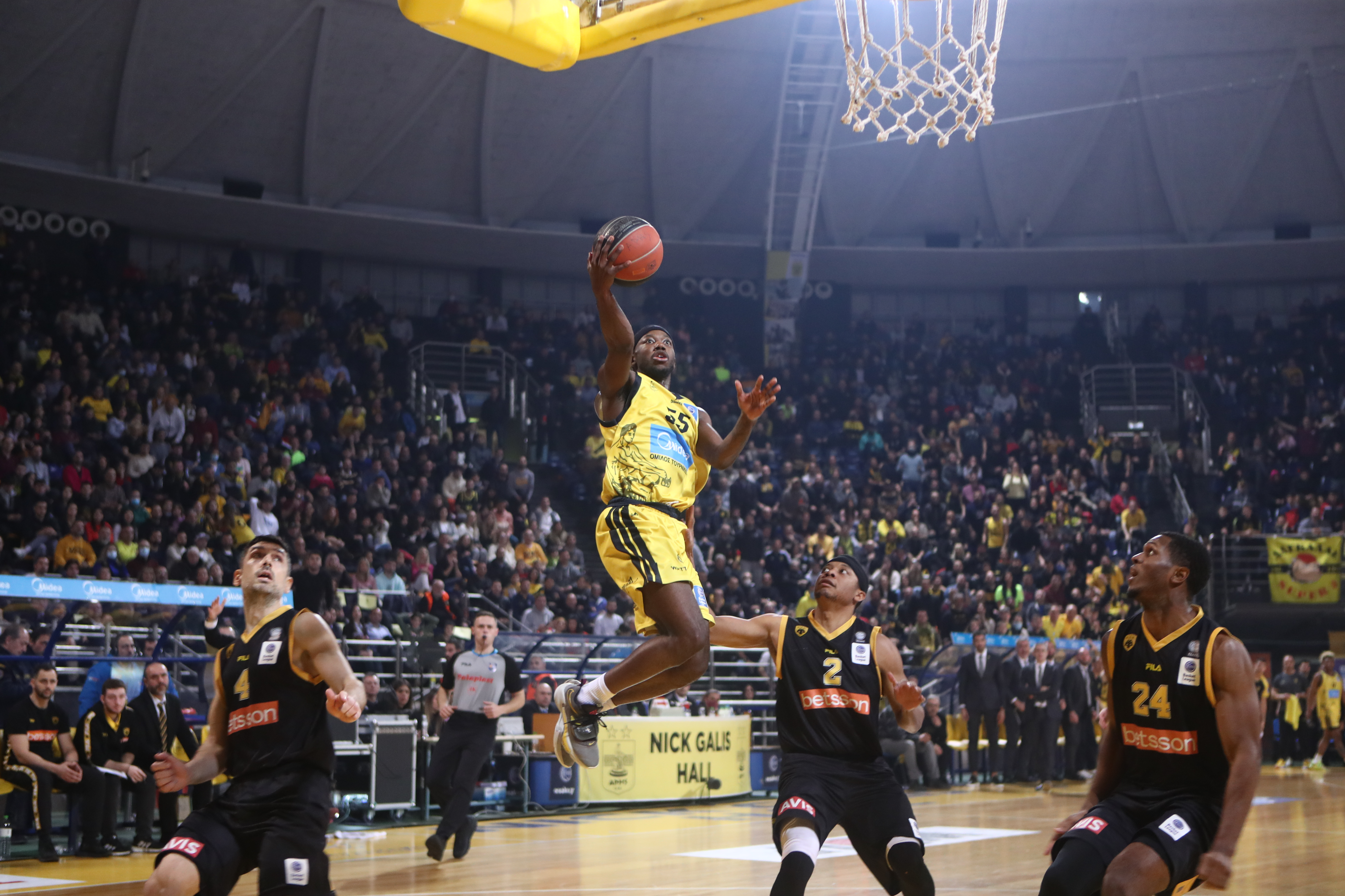 Άρης-ΑΕΚ 74-64: Μεγάλη νίκη στο κατάμεστο Παλέ (ΒΙΝΤΕΟ)