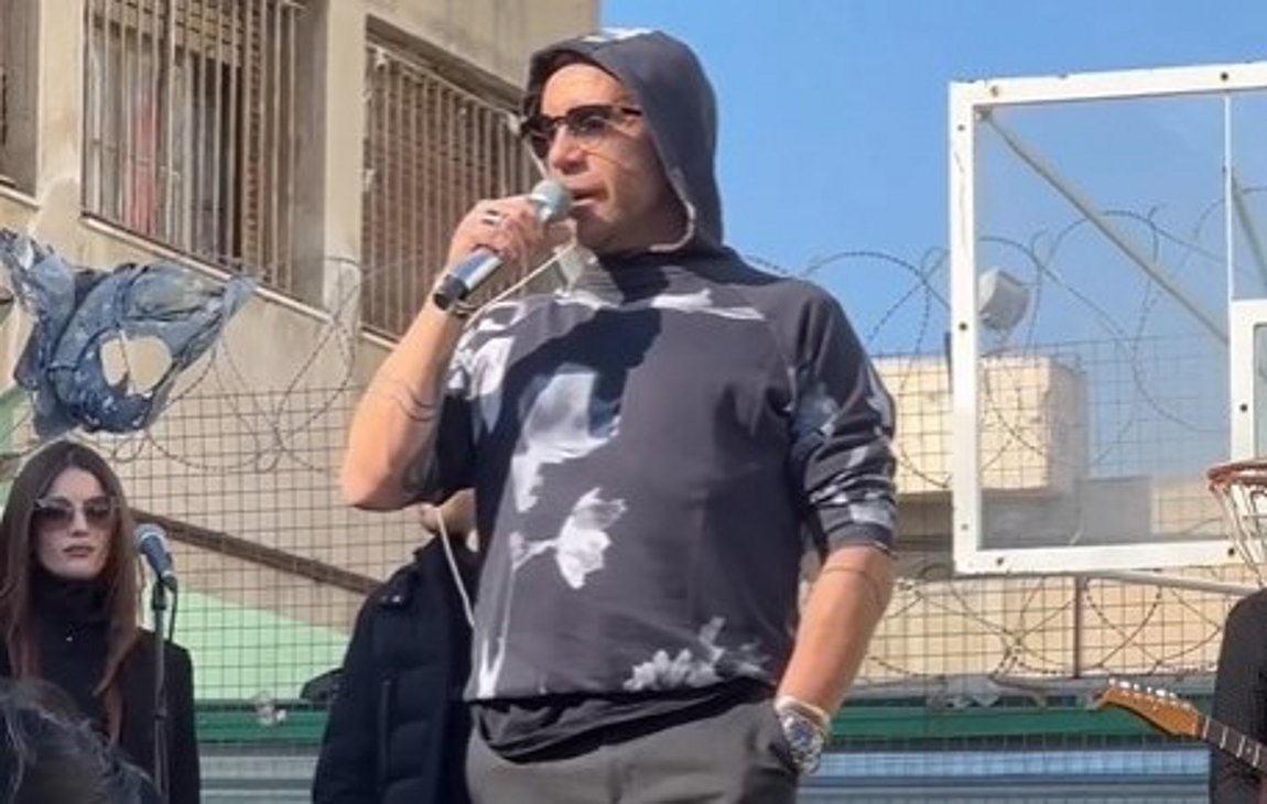 Ο Γιώργος Μαζωνάκης αφήνει πίσω του το Δρομοκαΐτειο- «Μετά τη φουρτούνα, έρχεται η μπουνάτσα» (VIDEO)