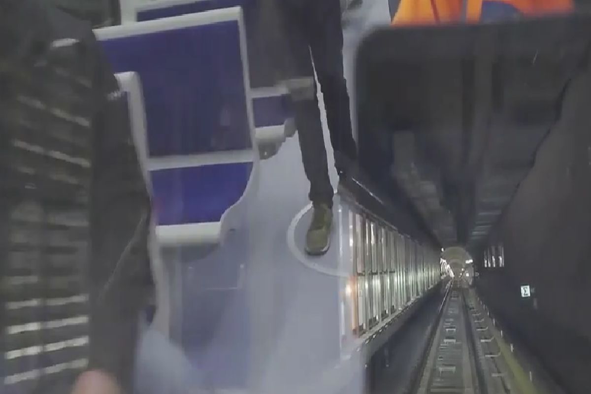 Στον σταθμό Παπάφη ο αυτόματος συρμός – Τα σχόλια του Ν. Ταχιάου (VIDEO)