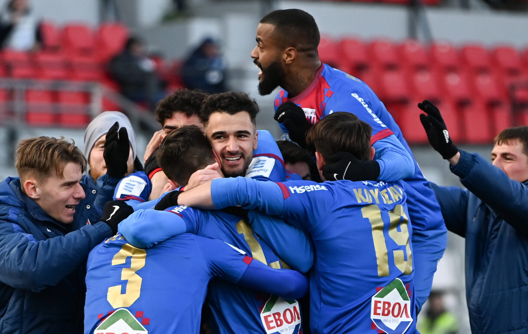 ΝΠΣ Βόλος-Ατρόμητος 2-1: Τρίποντο… πλέι οφ! (video)