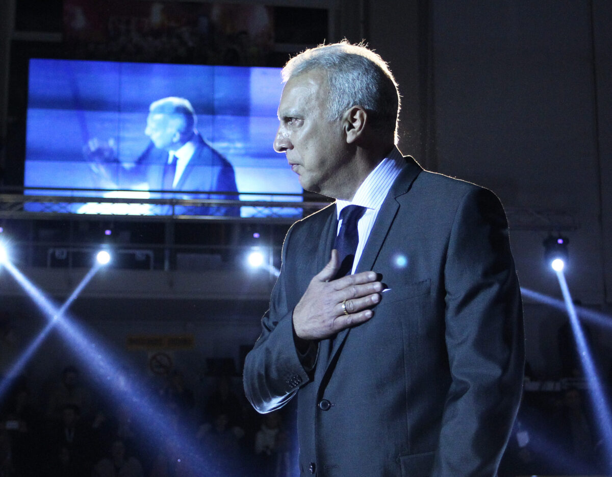 Αναβλήθηκε λόγω πένθους η τελετή στο ΑΠΘ για τον Νίκο Γκάλη