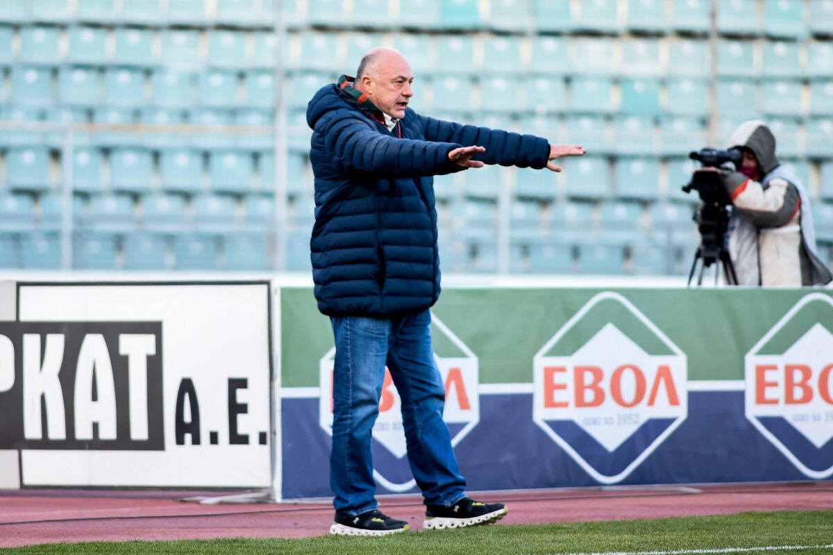 Μπέος: «Δεν δίνω το Πανθεσσαλικό για τον τελικό Κυπέλλου, δεν θα κάνω πεδίο μάχης τον Βόλο»