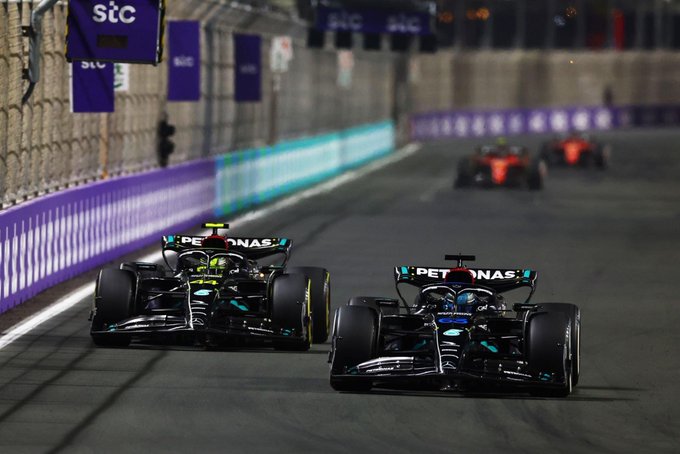 F1: Ο φαύλος κύκλος της Mercedes