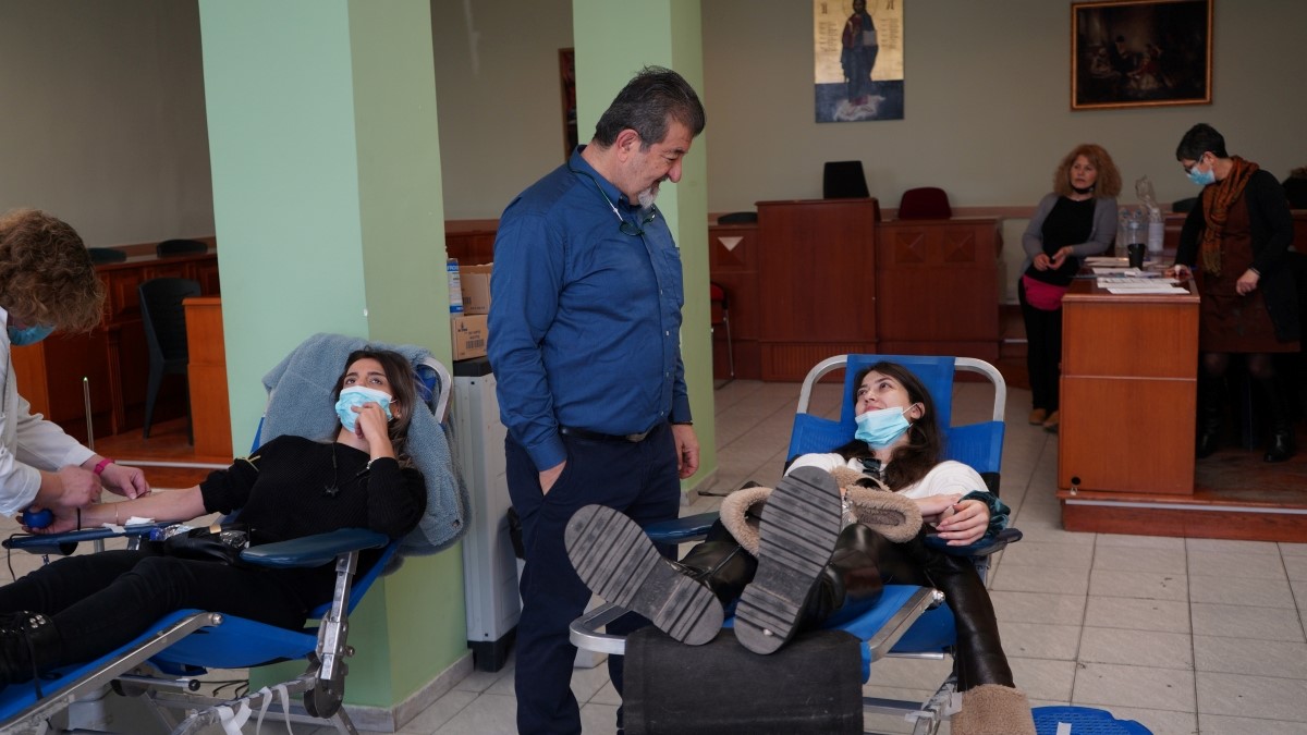 Δήμος Νεάπολης – Συκεών: «Πλημμυρίζουν» με νέα παιδιά τα σημεία Αιμοδοσίας