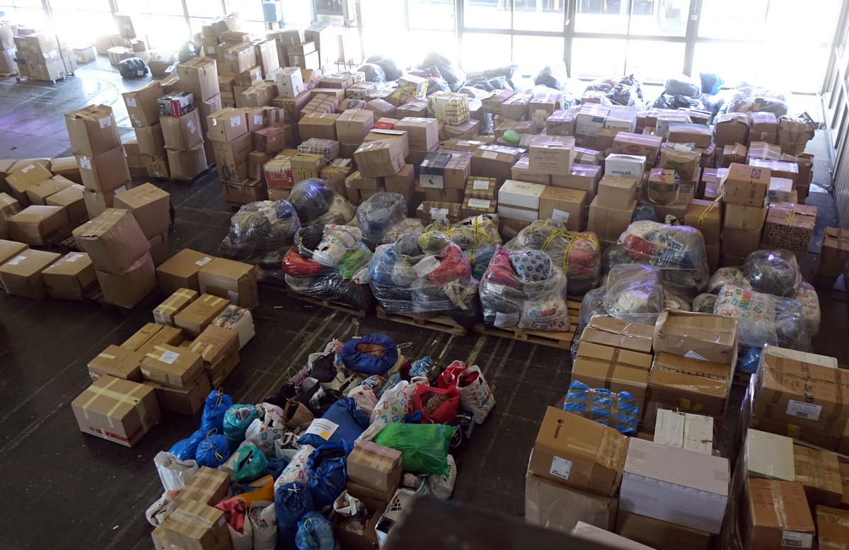 ΕΕΘ: Στους 22 τόνους η ανθρωπιστική βοήθεια για τους σεισμόπληκτους