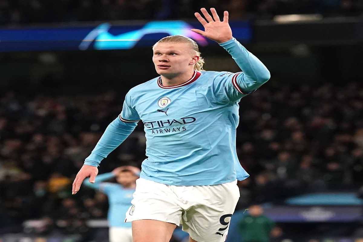 Μυθικός, φοβερός, ασύλληπτος Χάαλαντ: Έβαλε πέντε γκολ σε 35’ σε αγώνα Champions League (videos)