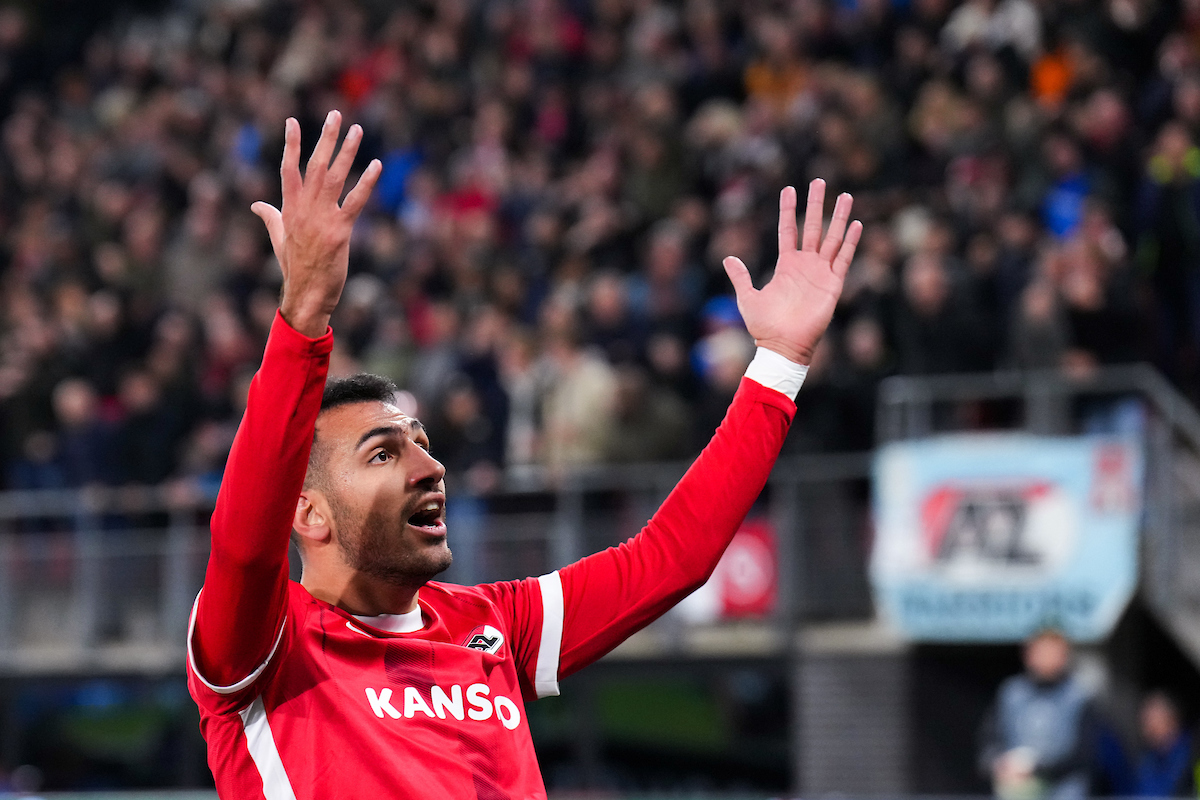 O ασταμάτητος Παυλίδης που «δαμάζει» την Ευρώπη – Η αδιανόητη γκολάρα της Σπόρτινγκ (video)