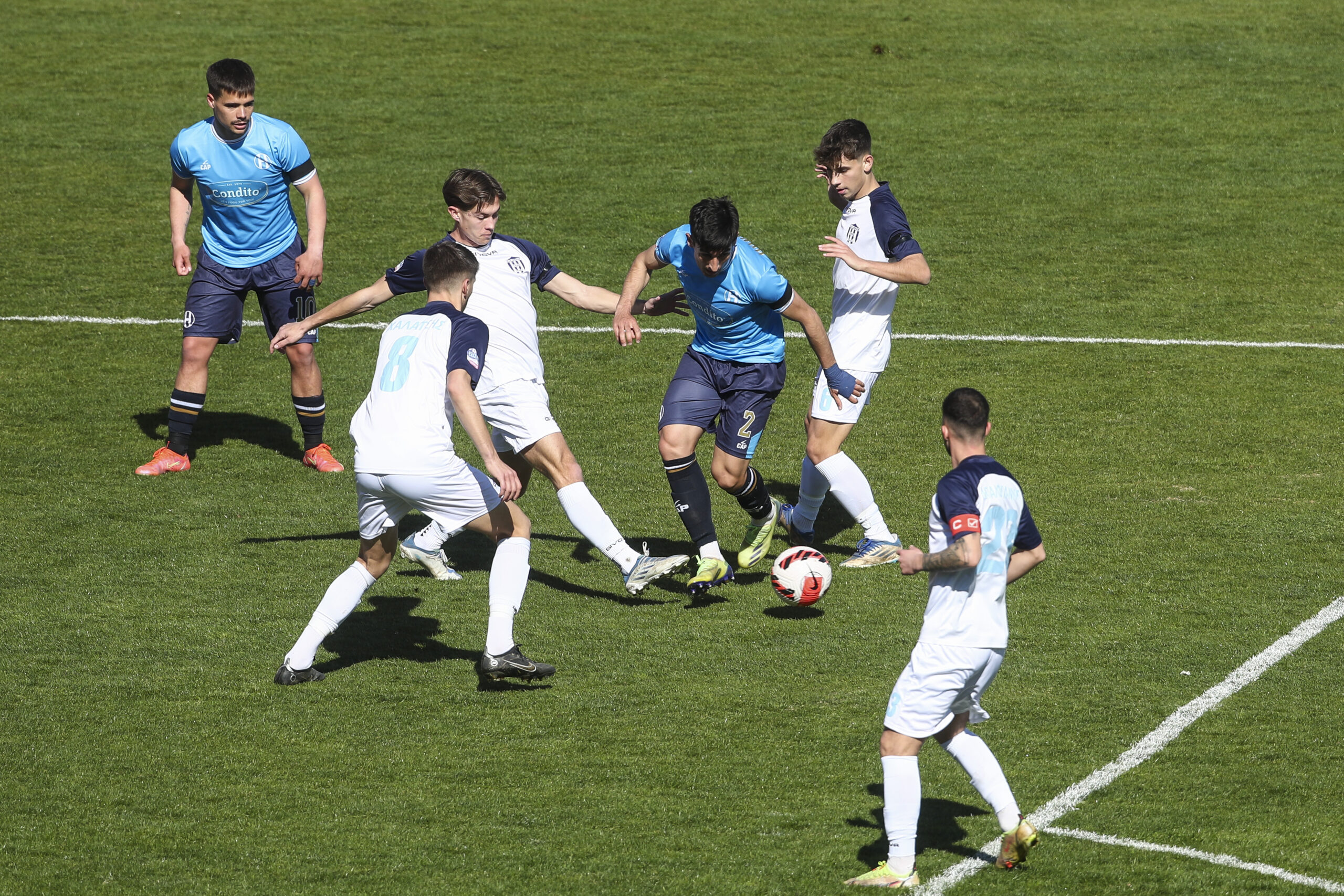 Διακωμώδηση του ποδοσφαίρου στο Καυτανζόγλειο: Έληξε πρόωρα η αναμέτρηση με τον Απόλλωνα Λάρισας να μένει με έξι παίκτες