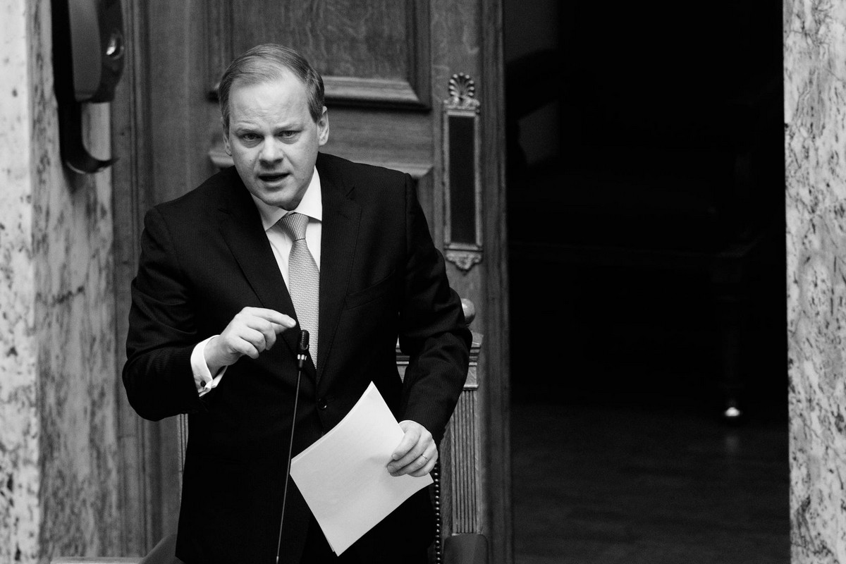 Θα ακολουθήσει ο Καραμανλής το παράδειγμα Σπίρτζη;