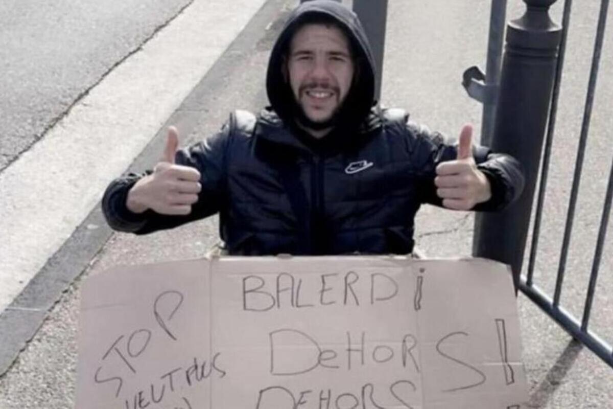 Οπαδός της Μαρσείγ κάνει απεργία πείνας για να διώξουν τον αμυντικό που αποβλήθηκε! (vid)